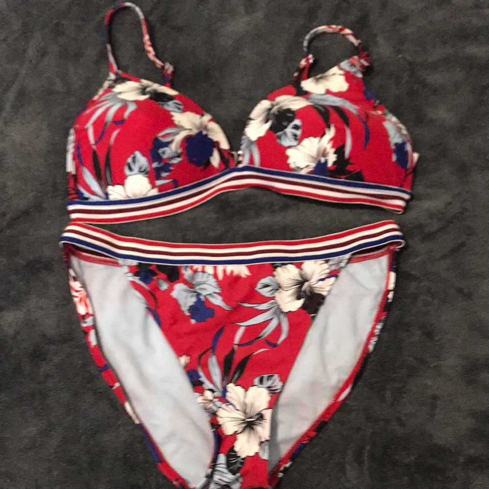 No Boundaries Push Up Bra Bikini